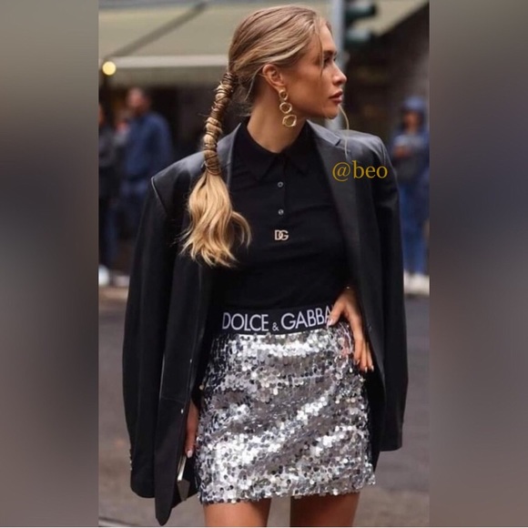 Forever 21 Dresses & Skirts - ShiMmEriNg SilVer MetAllic fl0rAl miNi